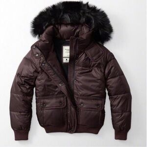 Abercrombie & Fitch Puffer Jacket with Faux Fur Hood - XS